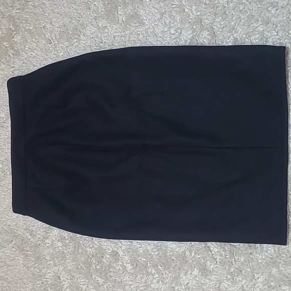 J.Crew Black Wool High-Waist Asymmetrical Zip Midi Skirt Women’s 0 NWT - Picture 4 of 15